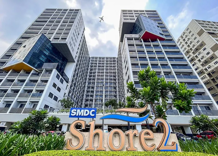 2 Side-by-side P00l Front Condos, 6 Beds, 2 Cr, 2 Kitchen At Moa Manila